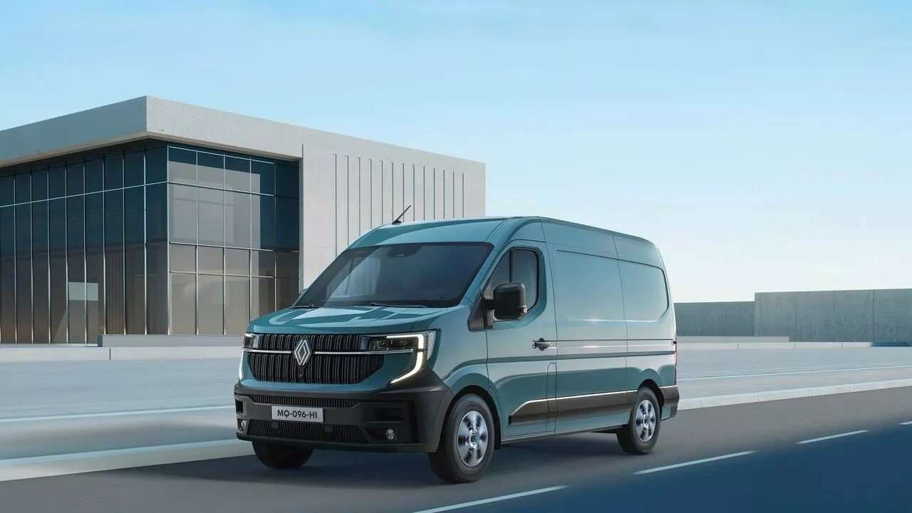 Renault Master: Van of the Year 2025 – ideální partner pro vaše podnikání