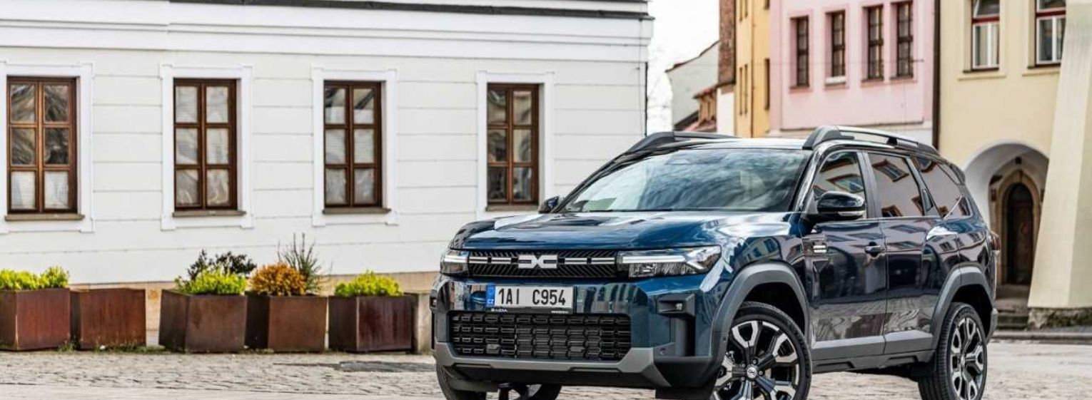 Nová Dacia Bigster s hybridem G-140: dostupná, úsporná, skladem