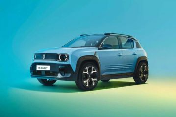 Renault 4 E-Tech: Elektromobil bez závazků už za 7 229 Kč měsíčně