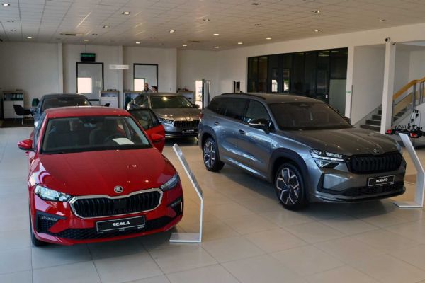 Auto CB hledá nového prodejce nových vozů v plzeňské provozovně